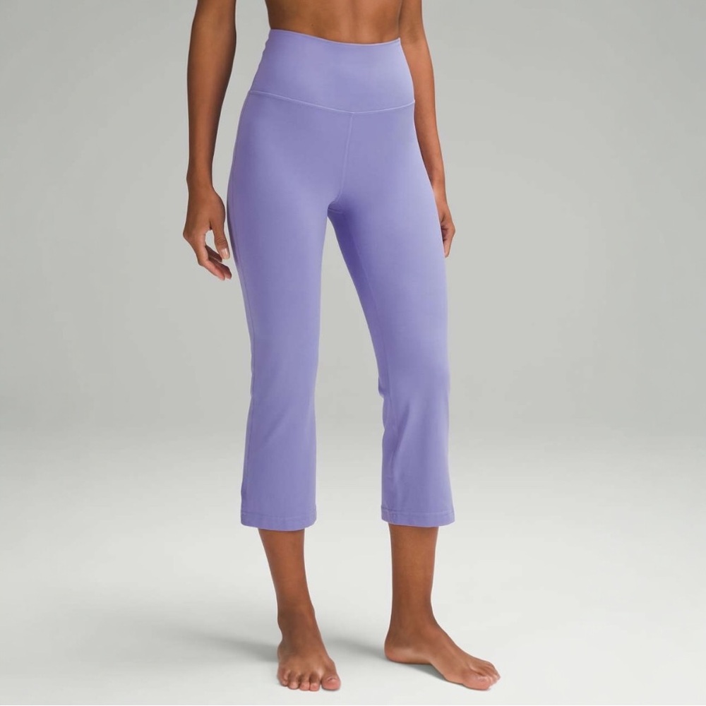 Lululemon Groove Super-High-Rise Crop 23” Dark Lavender Size 4 Nulu